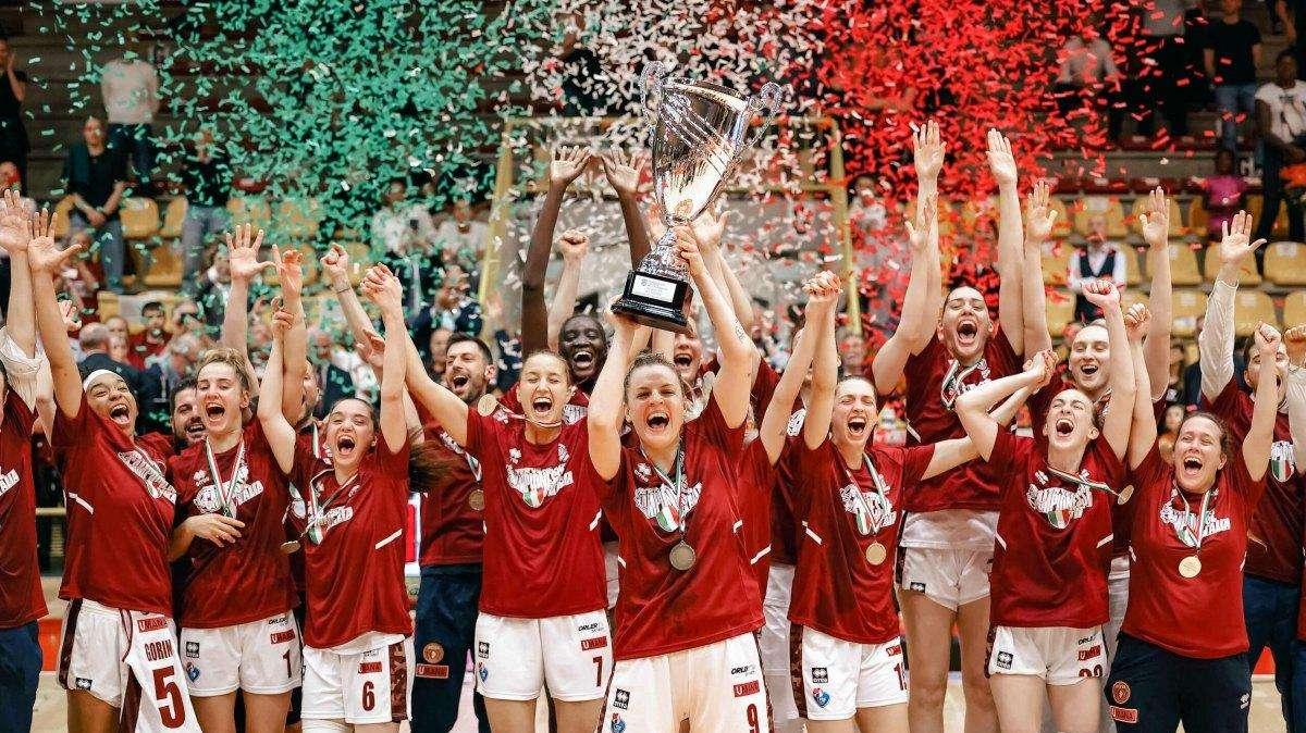 La Reyer Venezia femminile è campione d'Italia: battuta Schio per 74-80