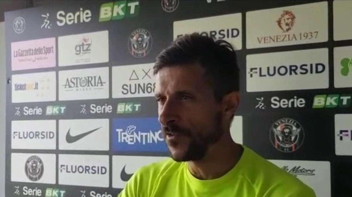 Dionisi: "Ora non cerchiamo solo di riconoscerci, ma anche di fare il risultato. Crotone forte, ma nessun timore, al massimo rispetto"
