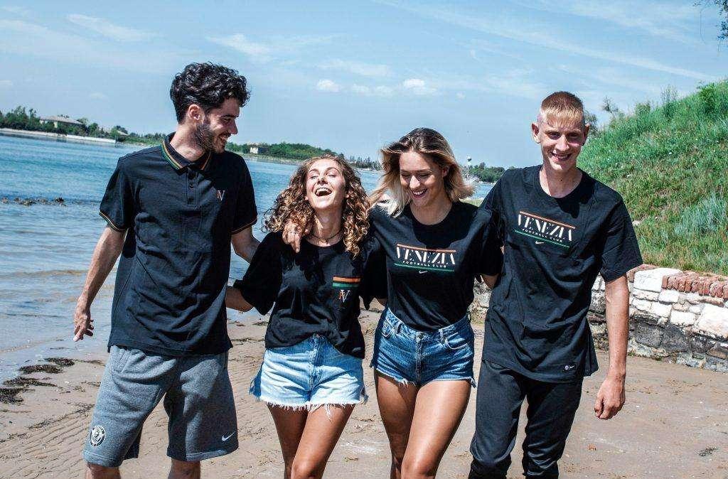 La nuova collezione lifestyle Venezia FC by Nike 