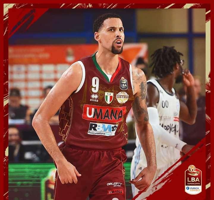 La Reyer si conquista la finale di Supercoppa col brivido, ora si sfiderà di nuovo Sassari