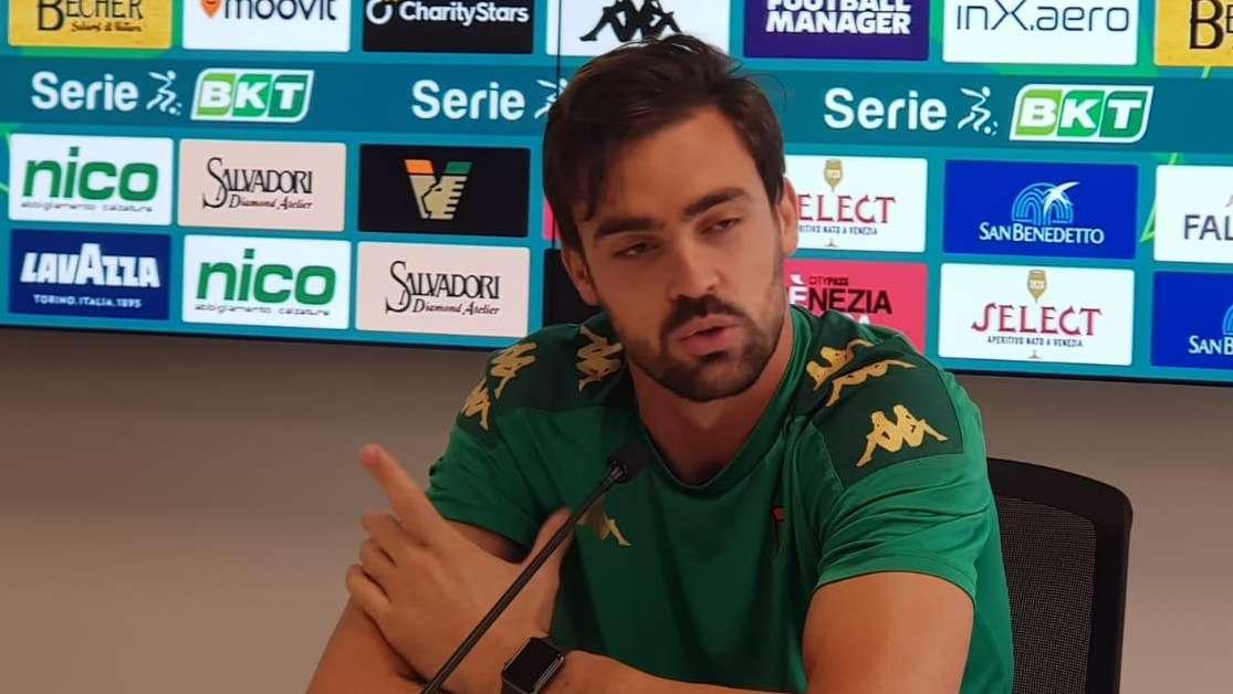 Venezia, Bertinato: "Contro il Parma mi sono goduto la spinta del Penzo. Sento fiducia di tecnico e società"