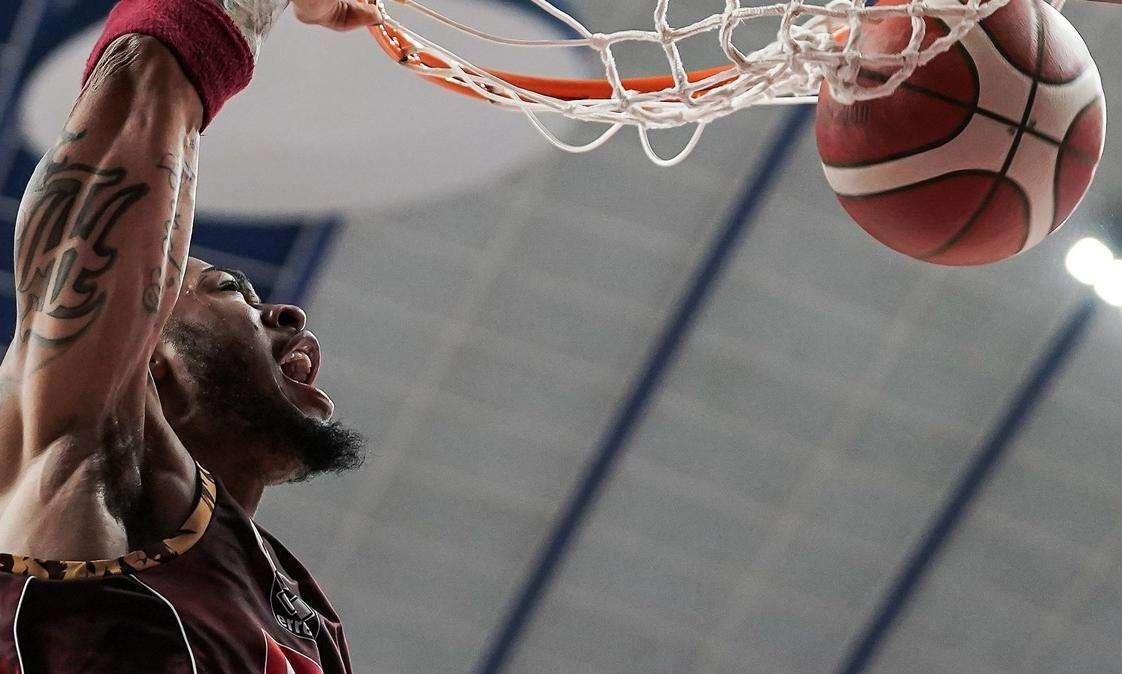 Reyer Reggio Emilia 83-67: gara 5 è della Reyer. l'Umana è in semifinale