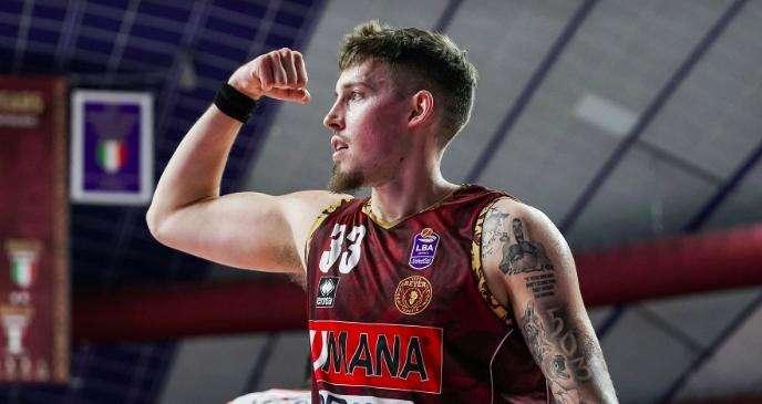 Reyer-Reggio Emilia 90-70: gli Orogranata esplodono al Taliercio