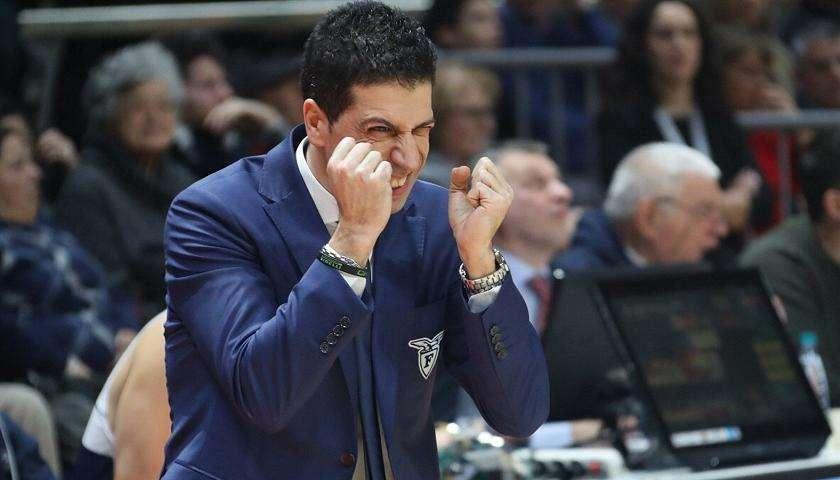 Reggio Emilia, Marino: "Lavoriamo per uscire dalle difficoltà"