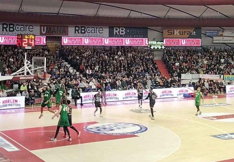 Gli Harlem Globtrotters, sbarcano in quel di Venezia: esibizione al Taliercio