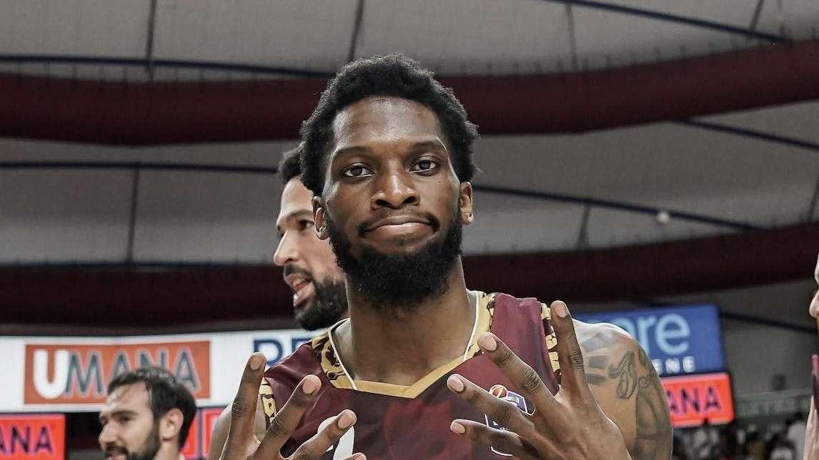 Reyer, Parks: "Dobbiamo sfruttare il momento positivo per recuperare posizioni in classifica"