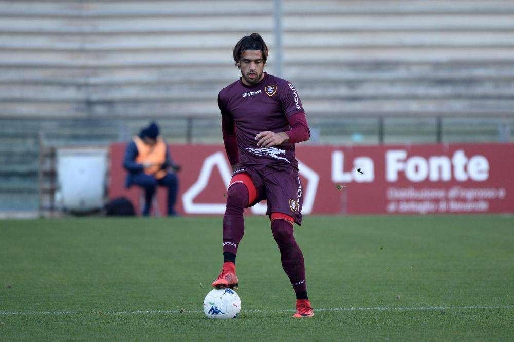 Serie B, impresa della Salernitana a Palermo: decide Casasola al 93'