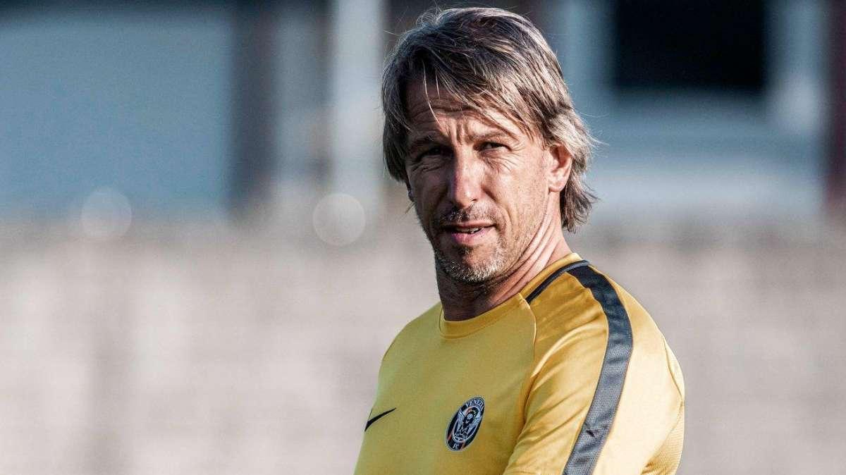 Vecchi: "I risultati non erano dalla mia, ma dopo il Curi chi mi stava intorno ha preso le distanze, parlare guardandosi negli occhi sarebbe stato meglio"