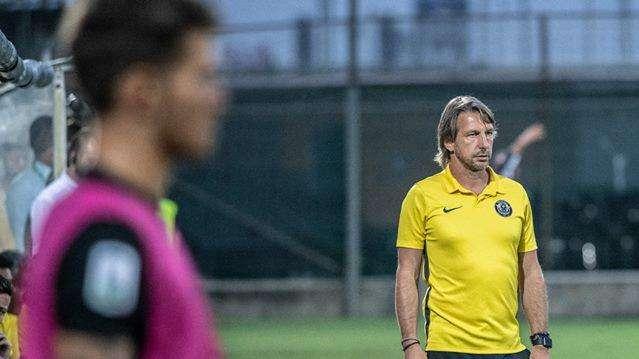 Conferenza stampa, Vecchi: "La partita poteva essere sbloccata sia da noi che da loro, non siamo stati bravi sui piazzati"