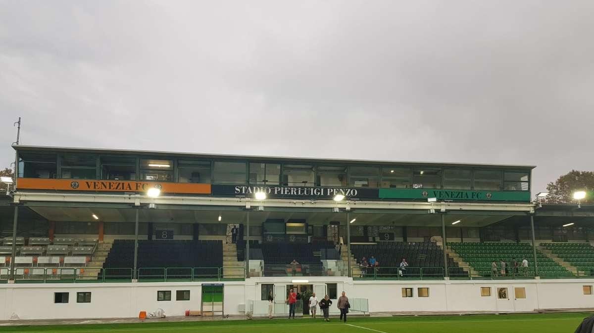 Venezia-Brescia, aggiornamento prevendita: attesi 8633 spettatori,soldout la Curva Sud
