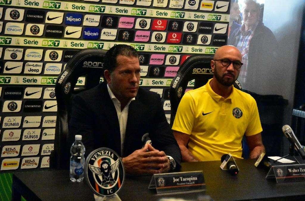 Domenica la prima di Zenga, si cambia modulo per il Venezia?