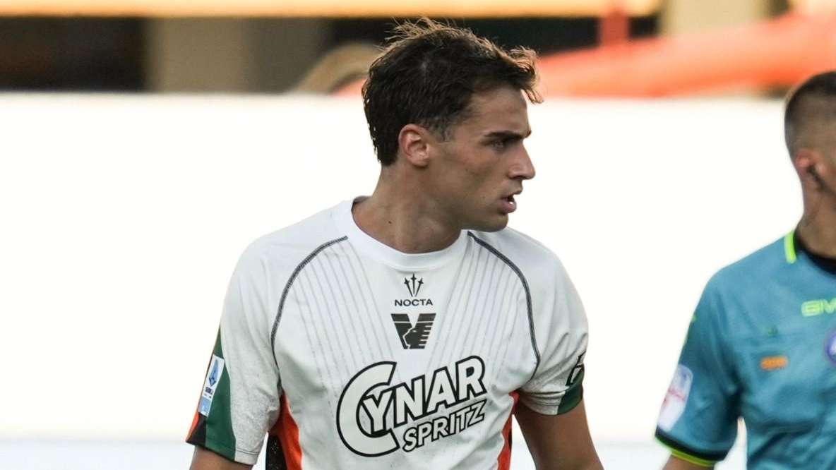 Venezia, Di Francesco sull'acciacco di Oristanio: "Problema lieve, ma ho preferito toglierlo"