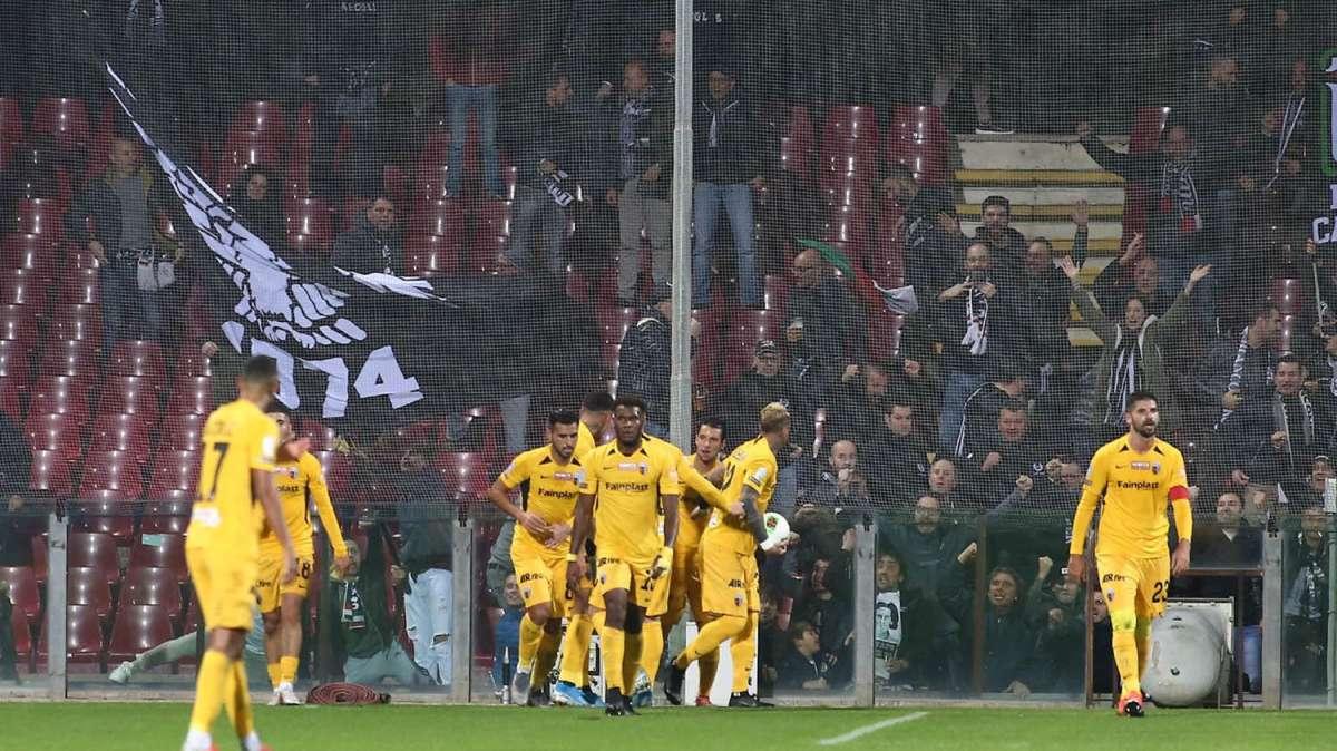 Serie B, classifica aggiornata: sprofondo Ascoli ed Entella