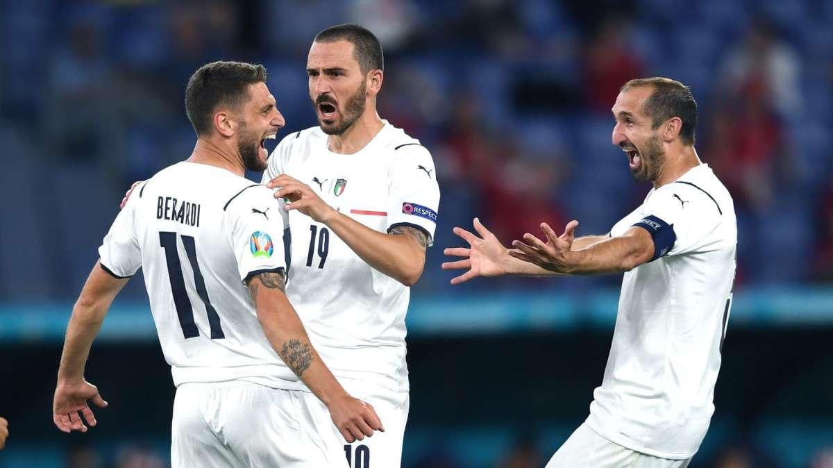 Italia, Berardi: "Il segreto del tridente? Siamo tutti forti. Ora vinciamo col Galles"