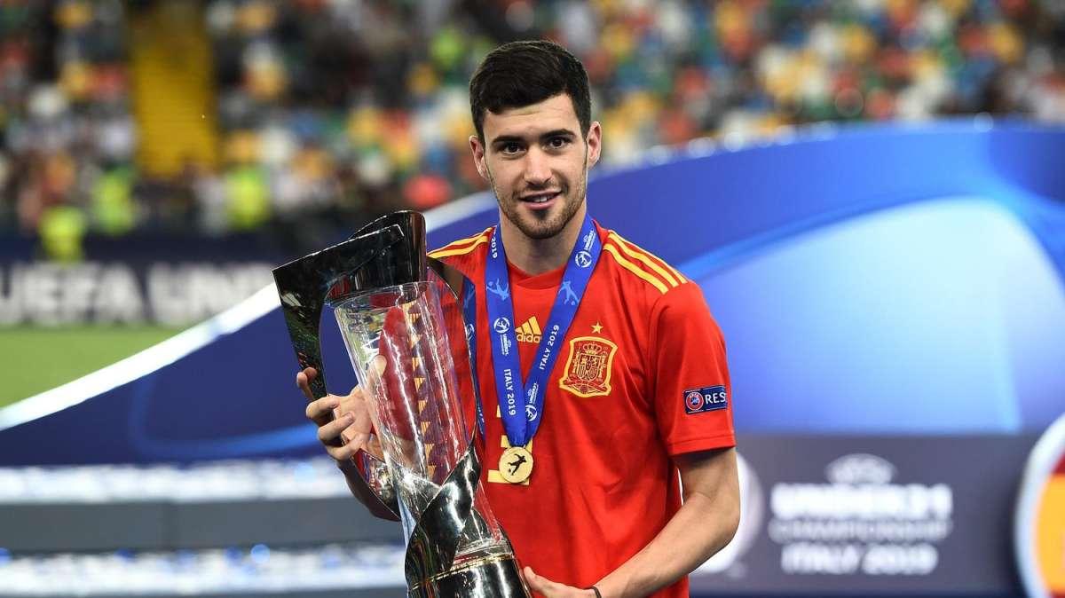 Nome nuovo per il lato mancino del campo, piace Aaron Martin del Mainz