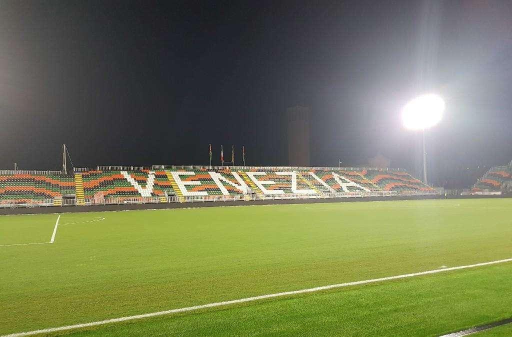 Domenica si torna al Penzo, il video dello stadio ristrutturato!