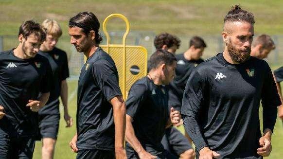 Venezia-Bari 1-2, PAGELLE: Zampano e Cuisance sempre meglio, Pohjanpalo senza killer instinct, centrocampo preso nella morsa avversaria