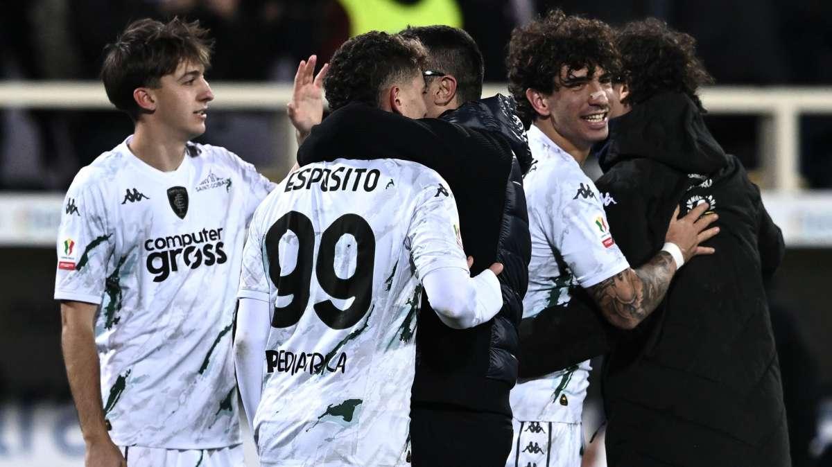 Serie A, l'Empoli schianta un Verona in confusione: doppietta per l'ex Venezia Esposito
