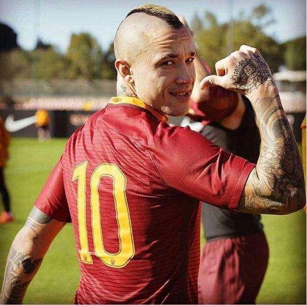 Nainggolan con la maglia numero 10 in partitella: "Con permesso". FOTO!
