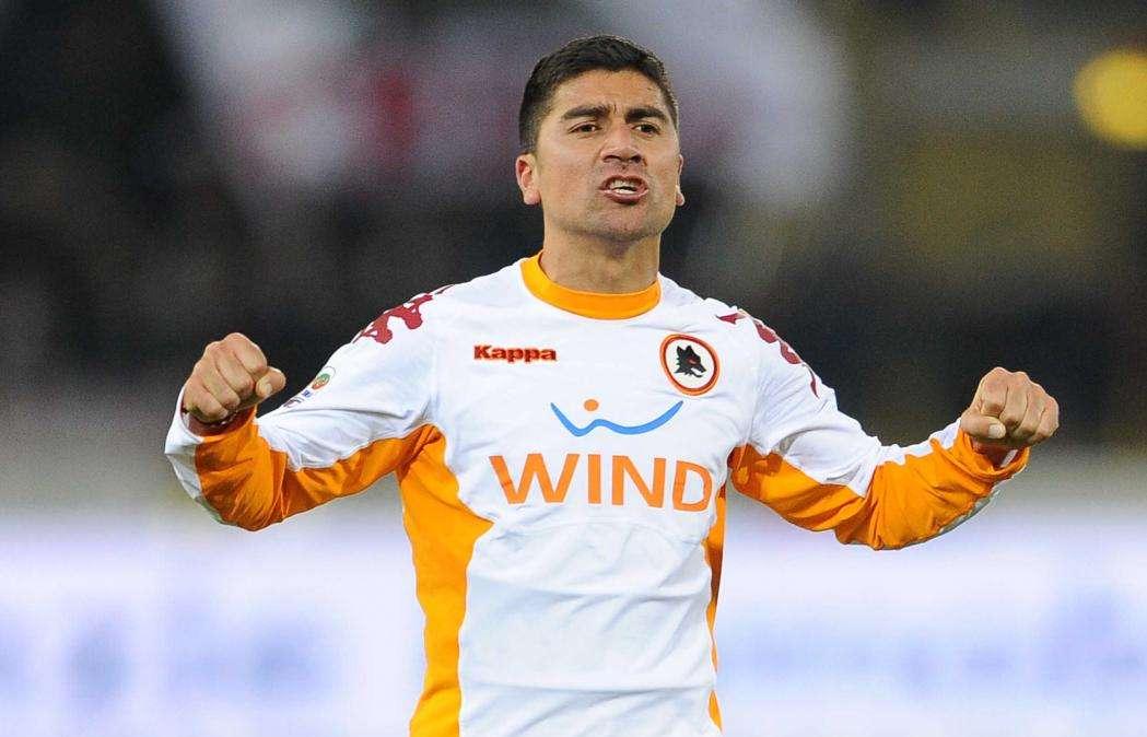Pizarro abbraccia tutti a fine partita