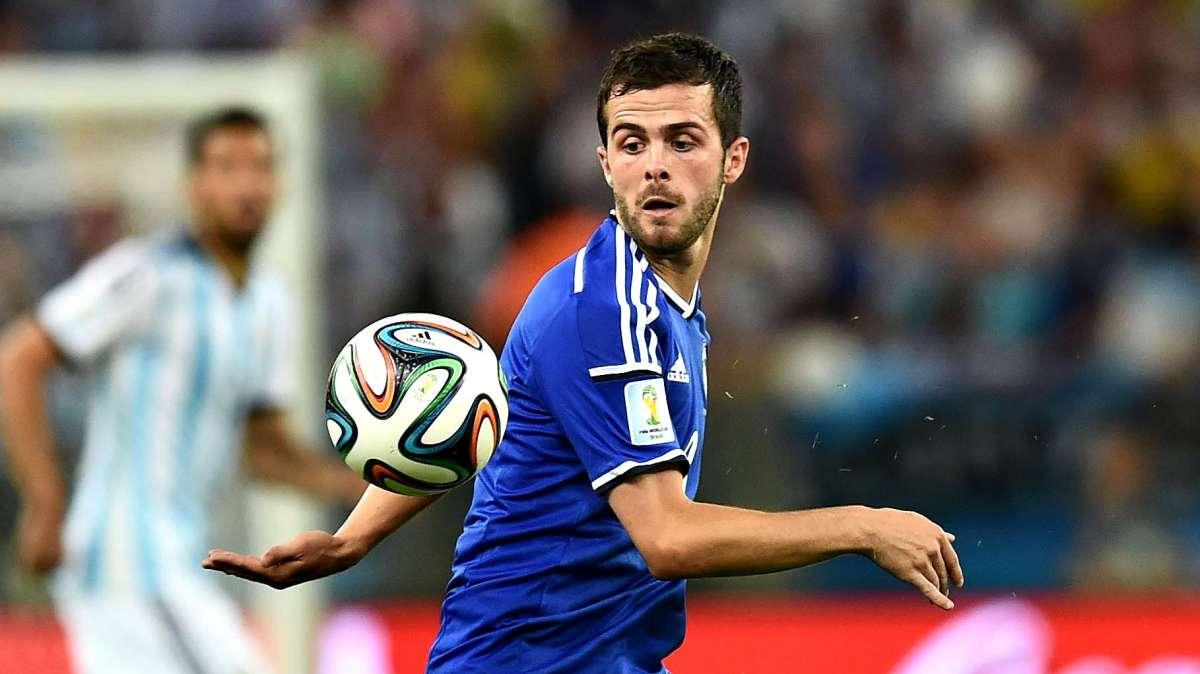 Bosnia-Belgio 1-1 - Pjanic inventa, Nainggolan pareggia i conti. Termina in parità lo scontro tra i due romanisti