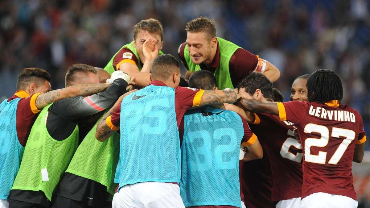 Santarini: "La Roma può battere chiunque, anche il Bayern"