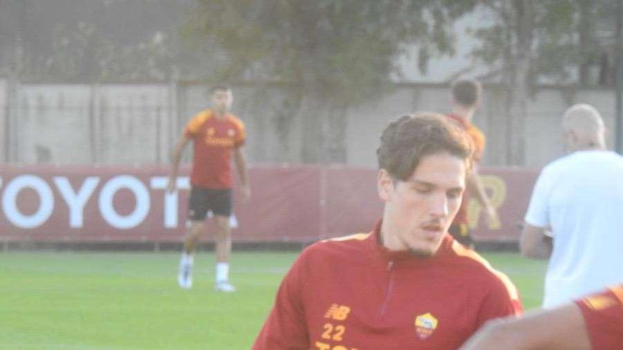 Roma-Lazio 0-1 - Da Zero a Dieci - La traversa di Zaniolo, le troppe sconfitte casalinghe e l'errore di Ibanez