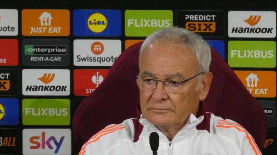 Conferenza stampa - Ranieri: "La Champions con la Roma non varrebbe l'impresa di Leicester. Mai chiesto alla squadra di mettersi dietro"