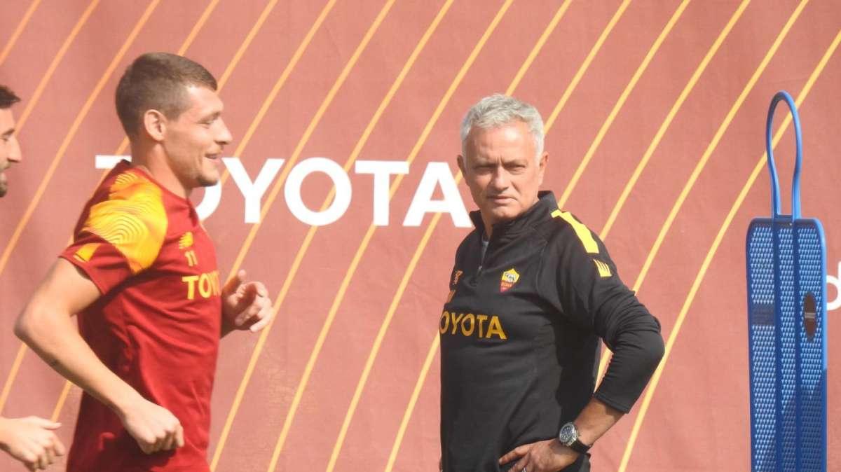 Salisburgo-Roma 1-0 - La gara sui social: "È una legge: quando sprechi troppo poi ti fregano. Sfortuna incredibile, ma nulla è ancora perduto"