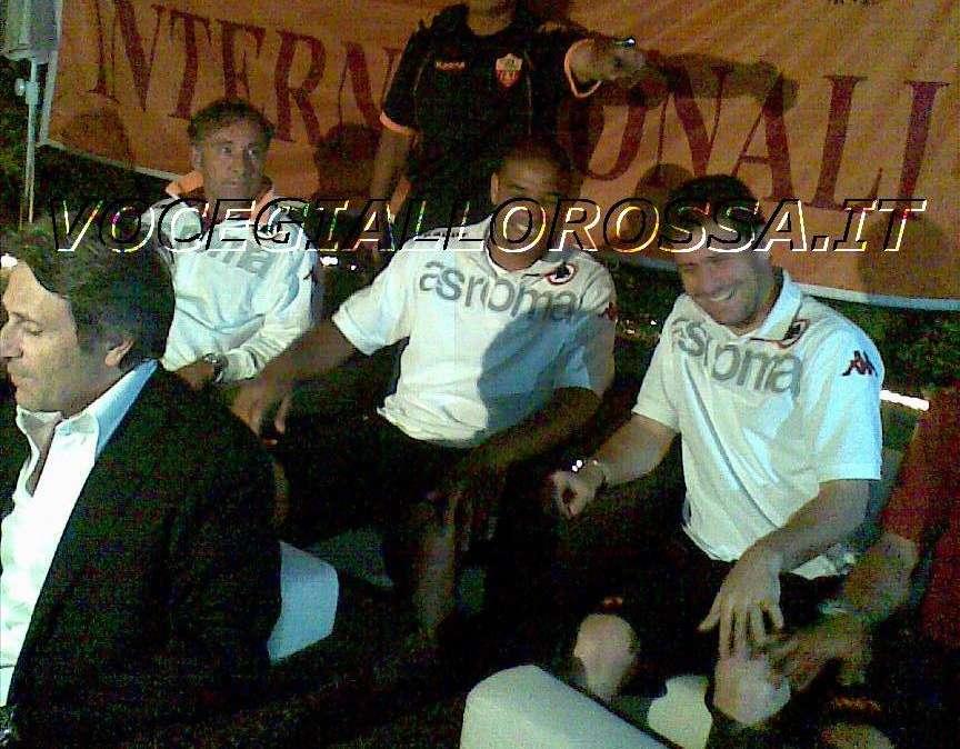 Utr nel nome di Luisa Petrucci, Adriano: "Voglio vincere una coppa per voi". Julio Sergio: "Al derby voglio tirare io un rigore.." FOTO!