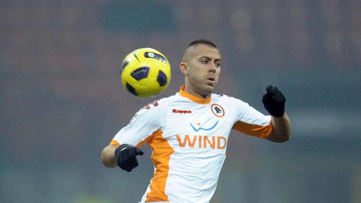 Trigoria: Cassetti provato centrale, Menez, Totti e Vucinic insieme, visita flash Candela 