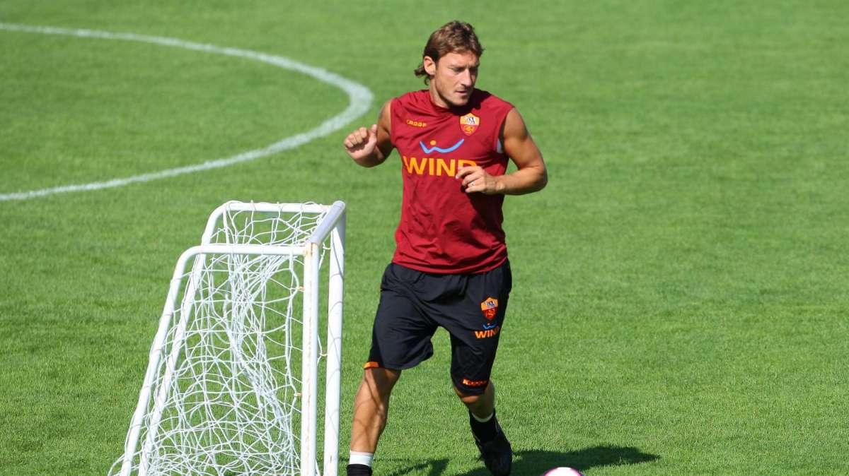 Trigoria: differenziato per Totti, De Rossi e Riise