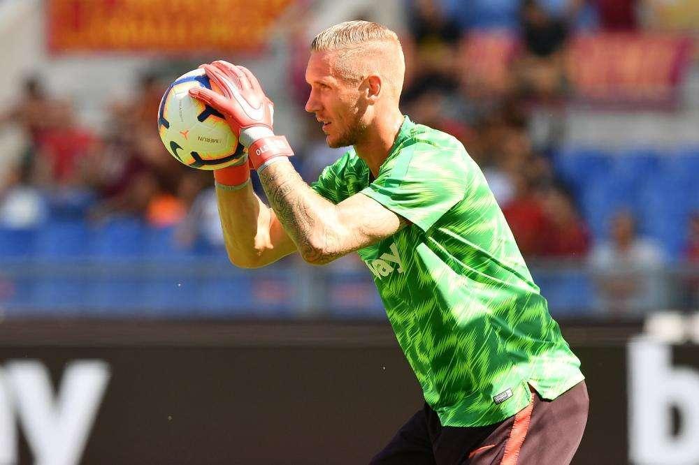 Accadde oggi - Olsen salva la Roma contro il Chievo. L'eurogol di Florenzi ferma il Barcellona, la Roma beffata da due gol del Bologna in un minuto