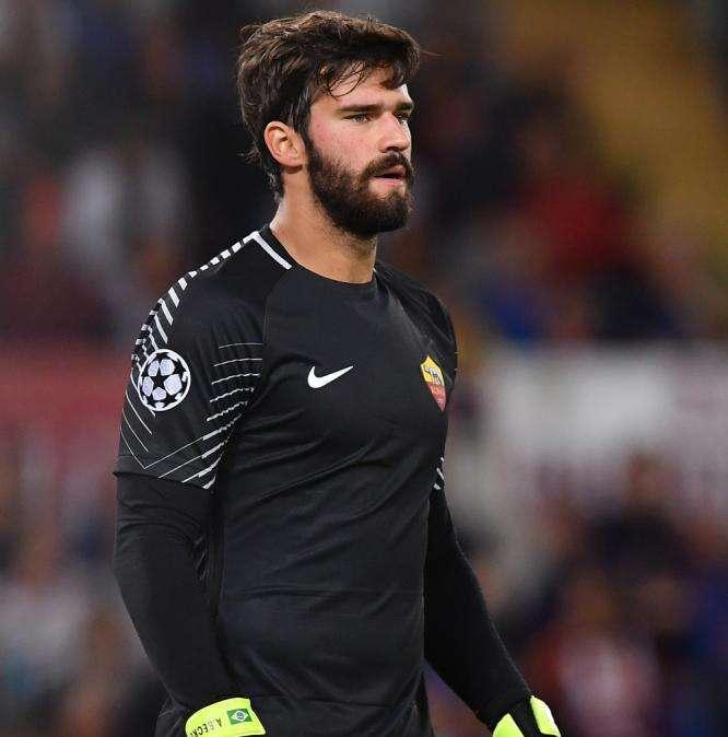 Accadde oggi - Alisson salva la Roma in Champions. Renzi: "Mentre corro ascolto anche Grazie Roma". Ranieri: "Quello scudetto il mio rimpianto..."