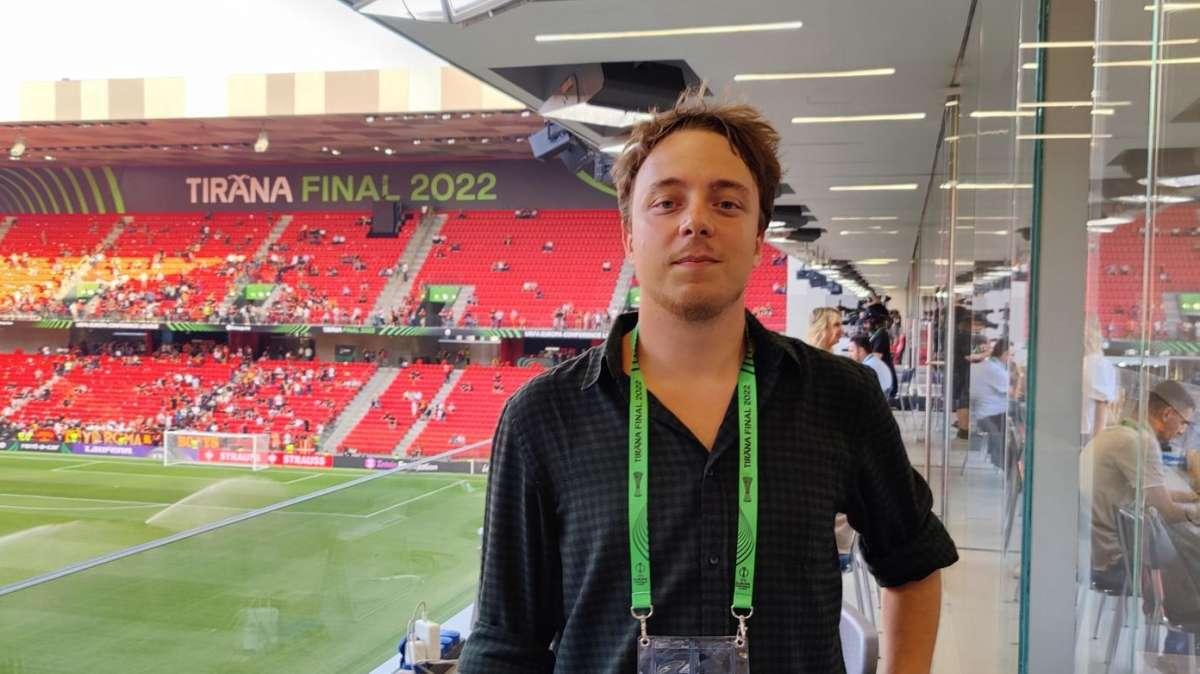Col Como è una curva a gomito