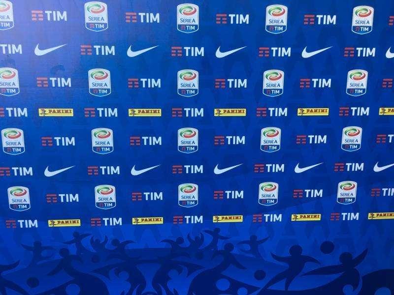 Gli anticipi e posticipi fino alla 17° giornata: con la Samp il 9 settembre sera. Solo 5 gare di domenica. Derby sabato alle 18