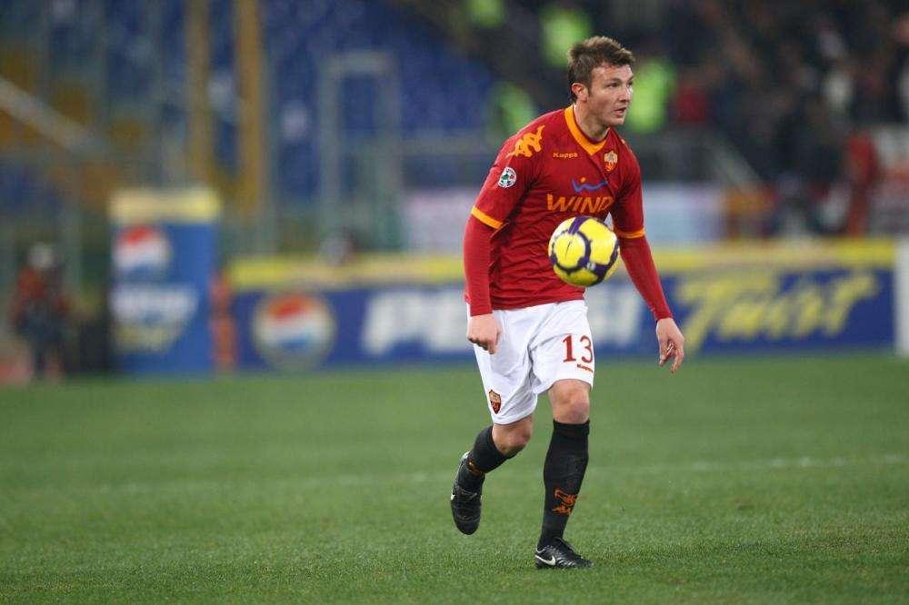 Motta: "L'Atalanta è favorita, ma la Roma ha qualità. Sono cresciuto a Bergamo, gli anni migliori in giallorosso"
