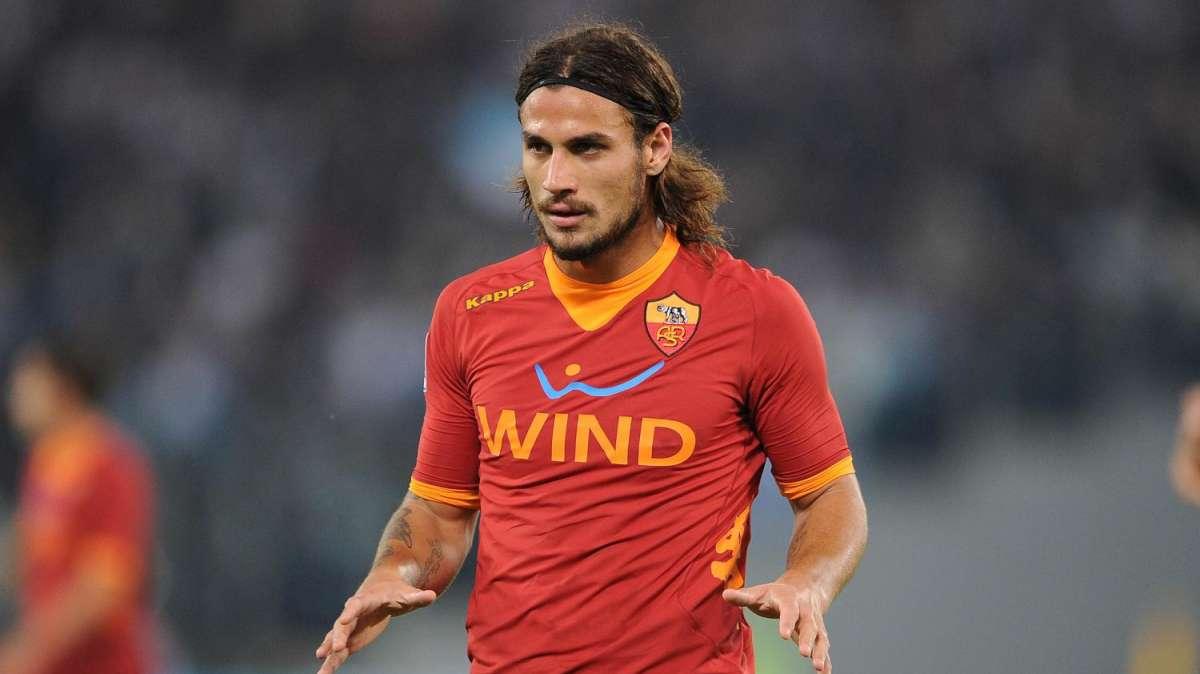 Tapiro d'Oro ad Osvaldo: "Sono molto dispiaciuto, spero non se ne parli più"