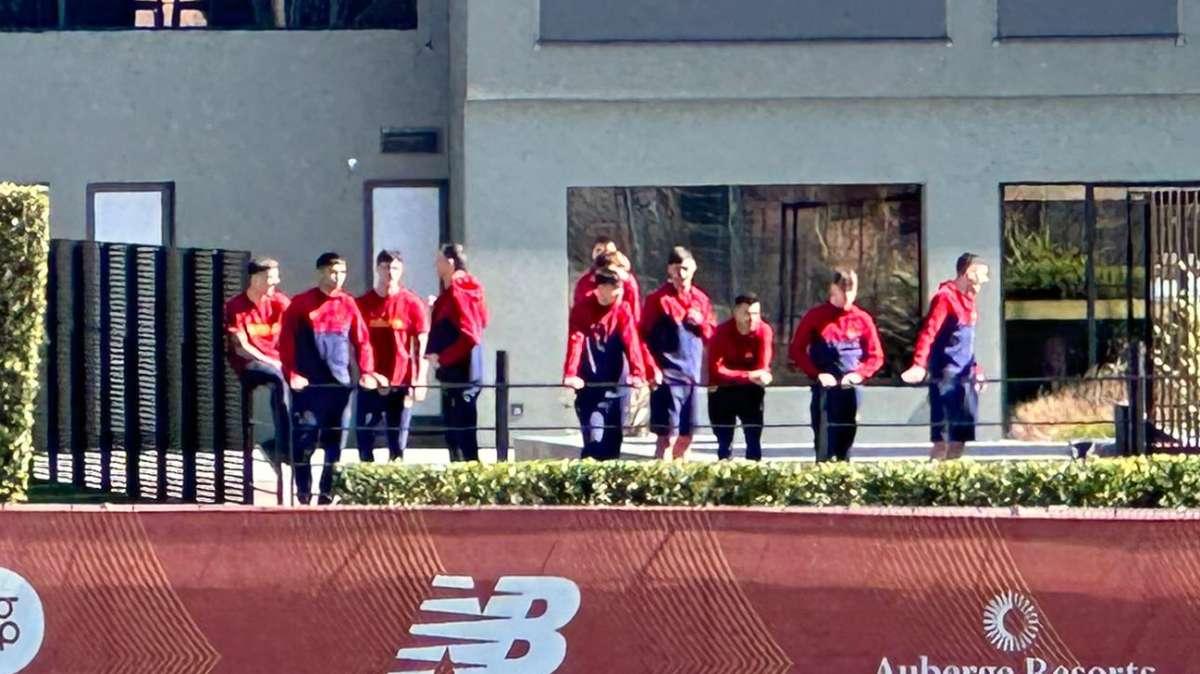VG - La Prima Squadra assiste al match dell'Under 18 contro la Fiorentina