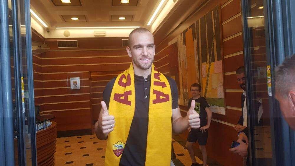 Maglia numero 13 per Pau Lopez