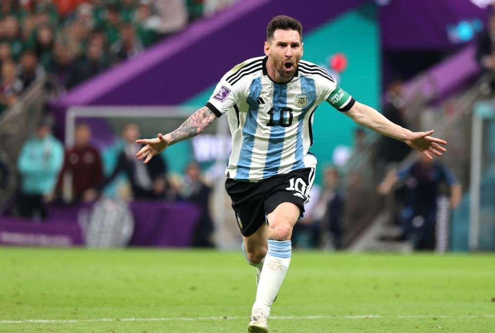 Times, Messi firmerà per l'Inter Miami dopo i Mondiali