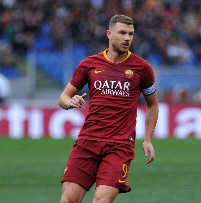 Giudice Sportivo - Squalifica di due giornate e ammenda di 10.000 euro per Edin Dzeko
