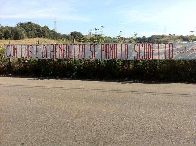 TRIGORIA - Assenti Cicinho e Greco. Partitella con Cassetti provato centrale. Striscione fuori dai cancelli