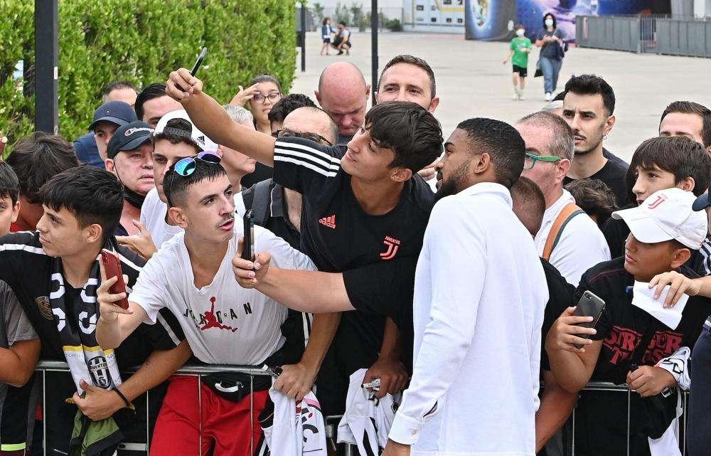 Juventus, Bremer: "Voglio scudetto e Champions, mi ispiro a Chiellini"