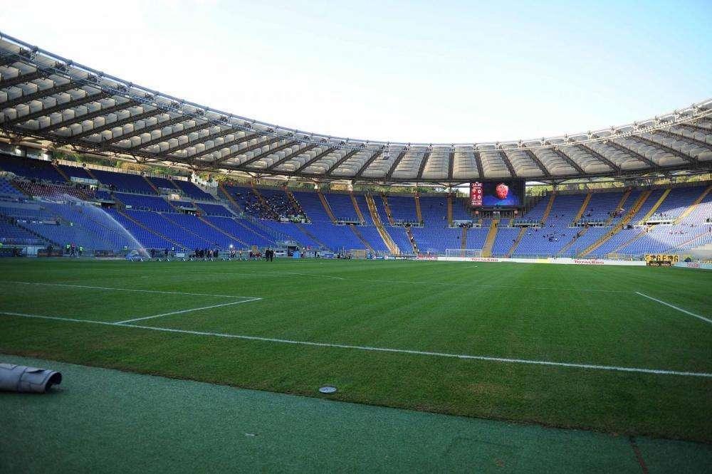 Coronavirus - Gli aggiornamenti sul contagio. Chiuso il Consiglio Federale, il comunicato della FIGC. Prossimo incontro il 23 marzo. Sospesi i voli tra Italia e Spagna. Porte chiuse in diversi campionati