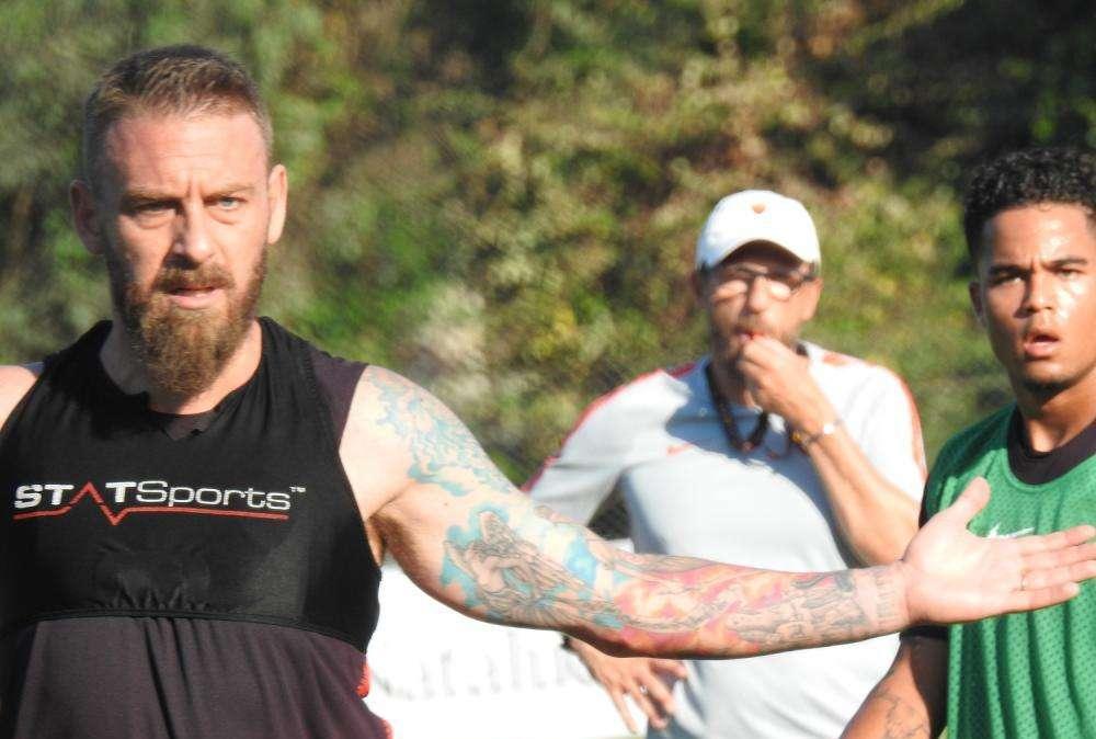 SAN DIEGO - Terminato il primo allenamento per la Roma con una parte atletica e una tattica. VIDEO!