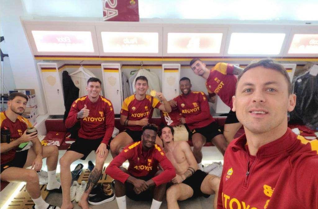 La Roma ritrova Dybala, Matic: "Il campione è tornato". FOTO!