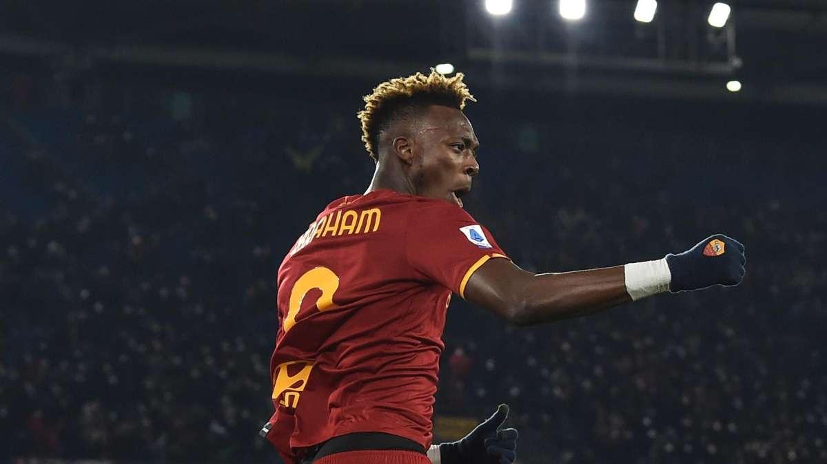 LA VOCE DELLA SERA - Lecce sconfitto e qualificazione ai quarti di Coppa Italia raggiunta. Mourinho: "Qui sto benissimo e non cambierei questo progetto con nessun altro". Abraham: "Sono qui per vincere"