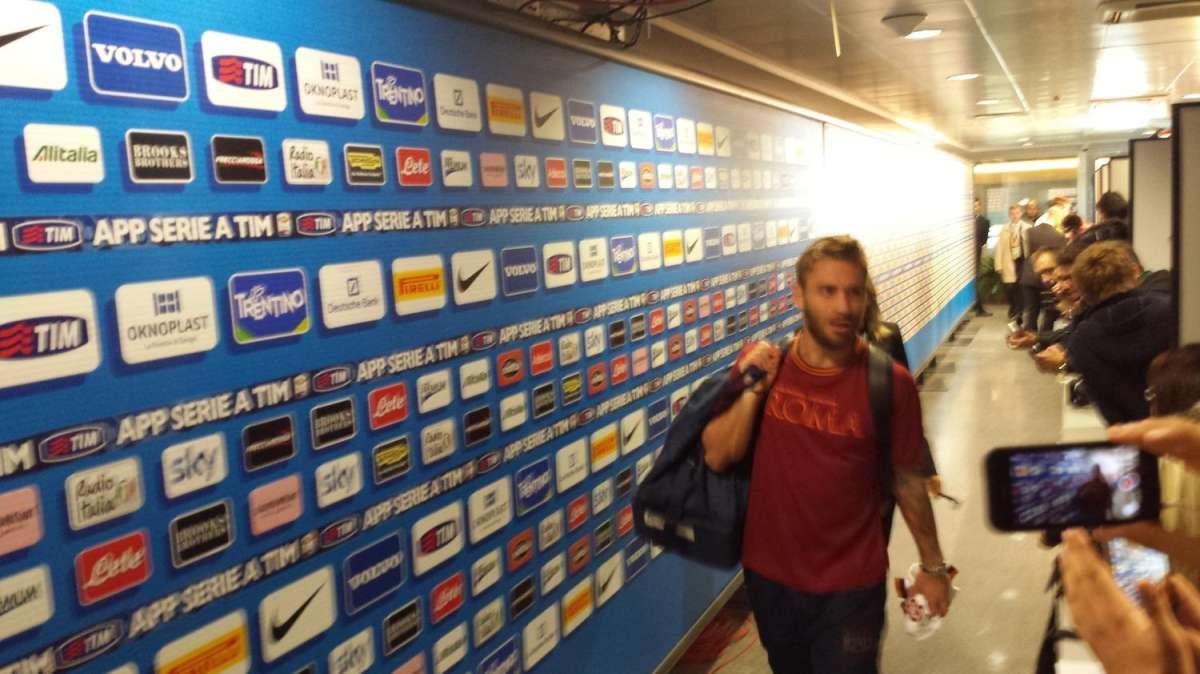 De Rossi: "Totti? Sta meglio di come stava a 30 anni. Stasera abbiamo dato dimostrazione di solidità"