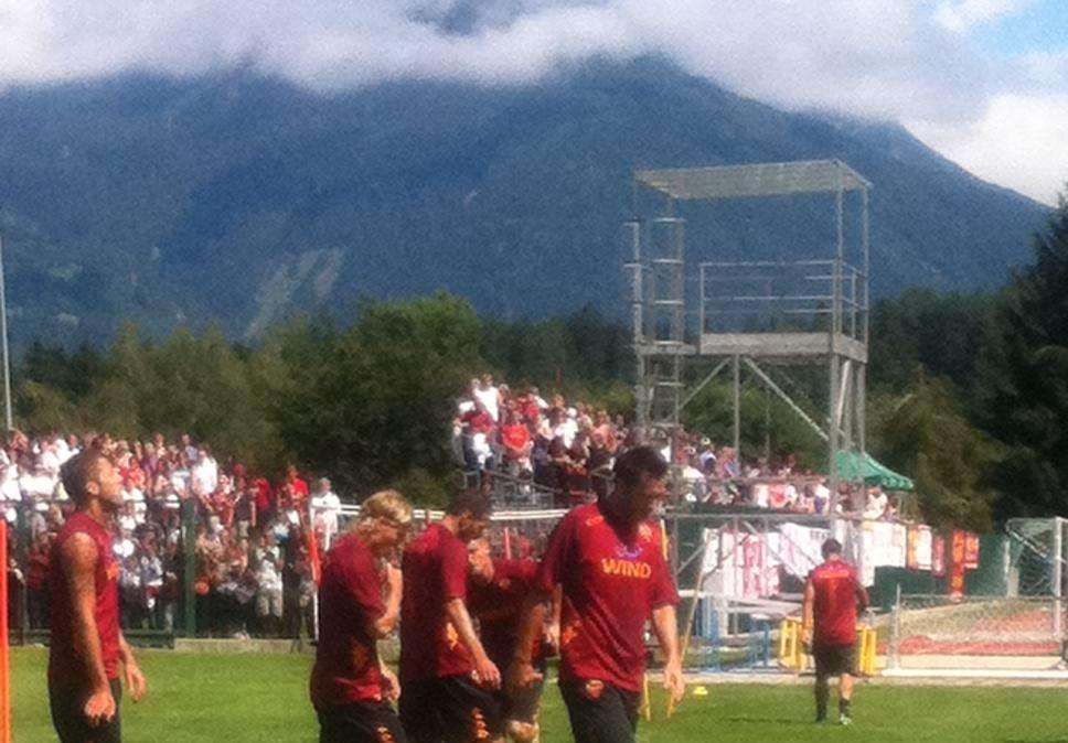 RISCONE - Finisce la sessione di allenamento mattutina. Cento a VG: "Contento del coraggio degli americani per la Tessera del Tifoso" FOTO!